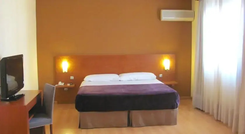 Imagen de Hotel Torre Monreal Hotela (11 de 16)