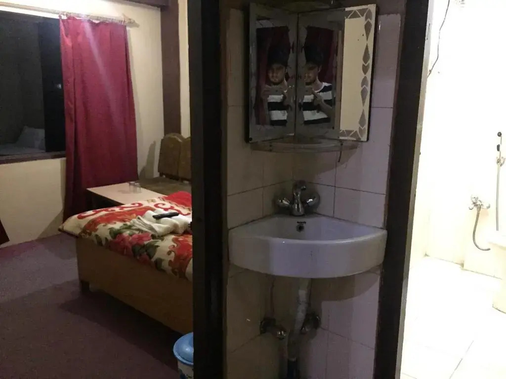Babu Hotel