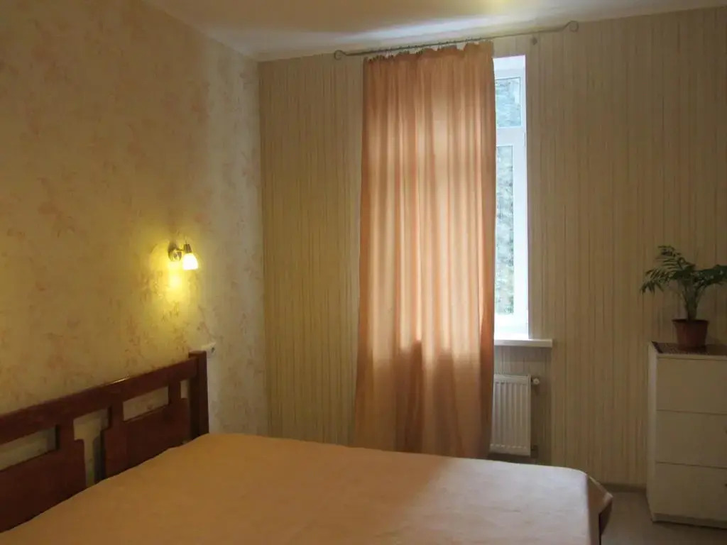 Uyut Guest House