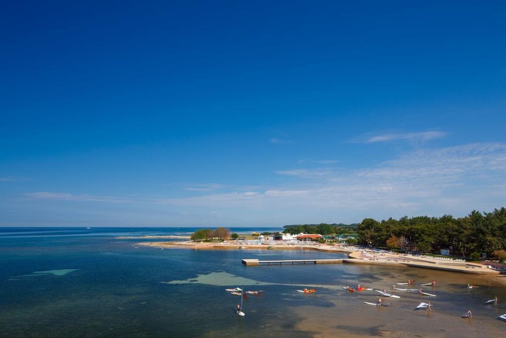 Photo of Vela Draga beach and the settlement