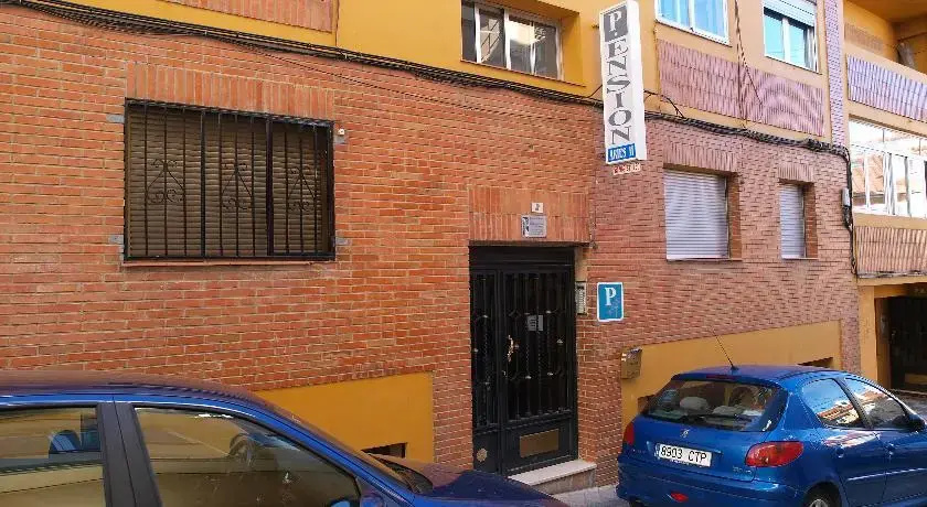 Pensión Aries II