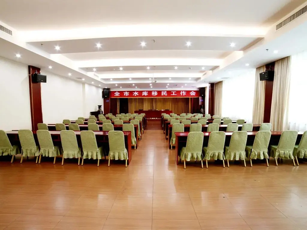 Thank Inn Chain Hotel Shanxi Ankang Xunyang Kuanghuayuan