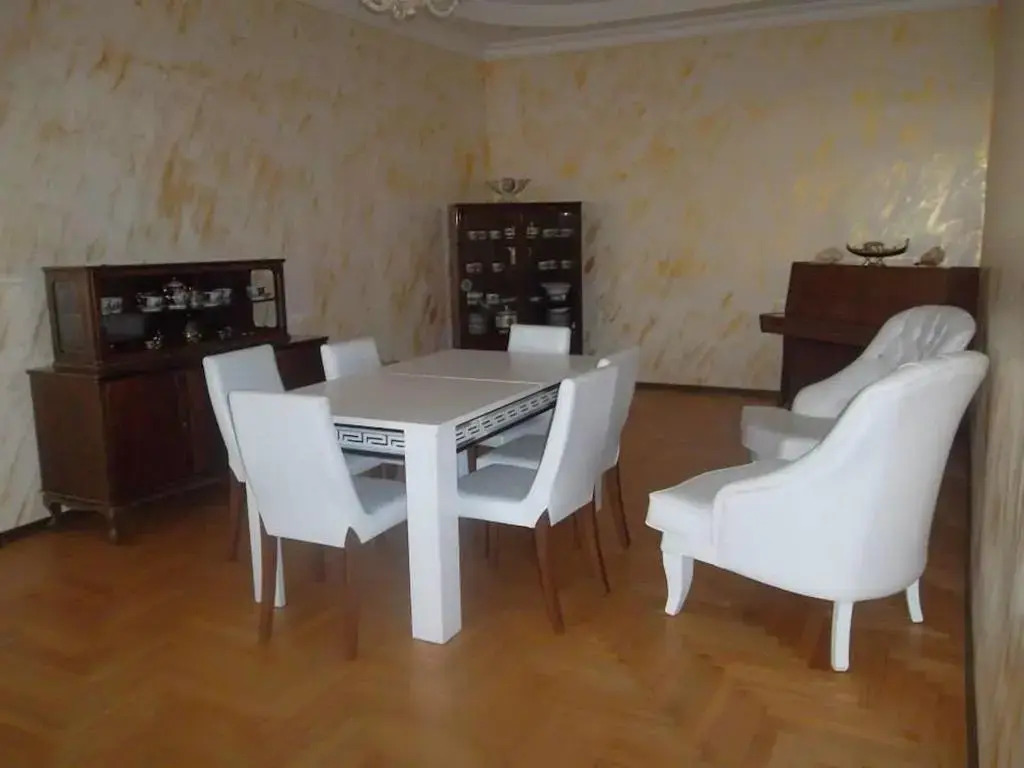 Raul Guest House