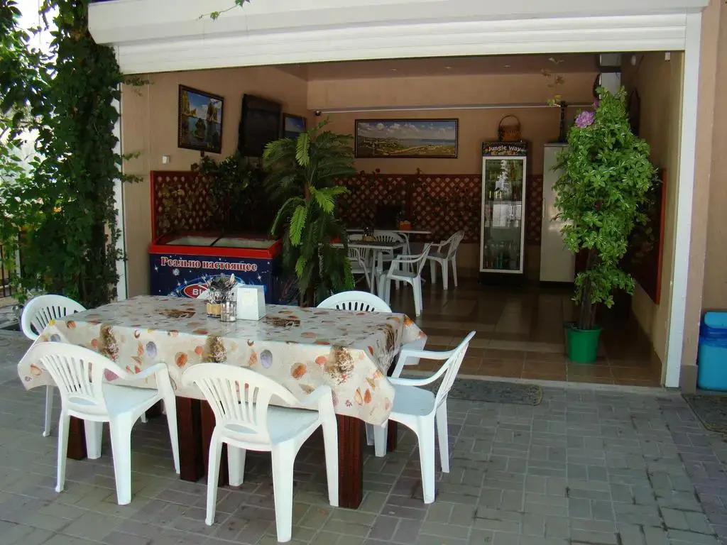 Elling Oazis Guest House