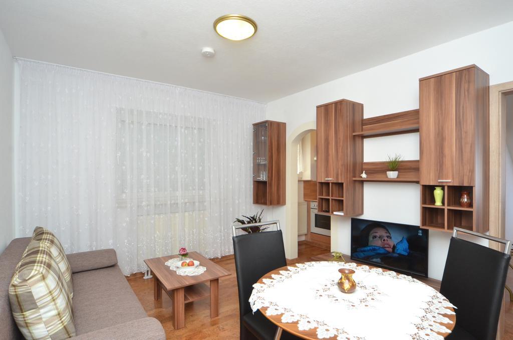 Land-Hotel Am Wald Garni