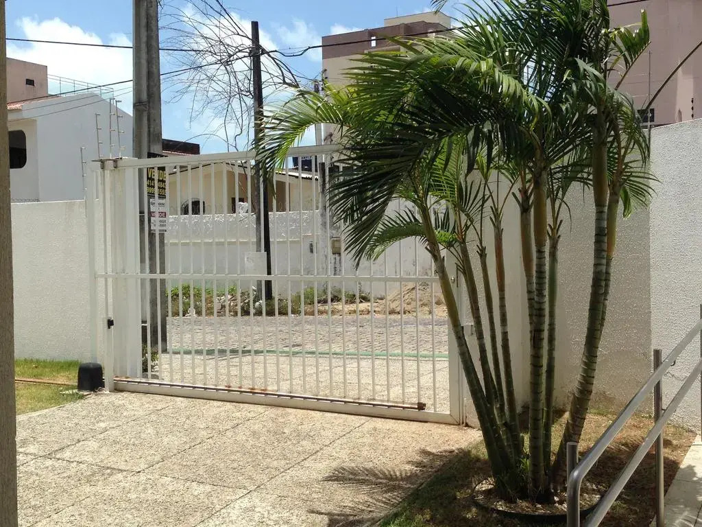 Kiwi Flat