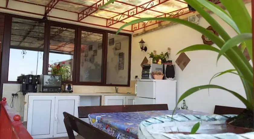 Nadia Guest House