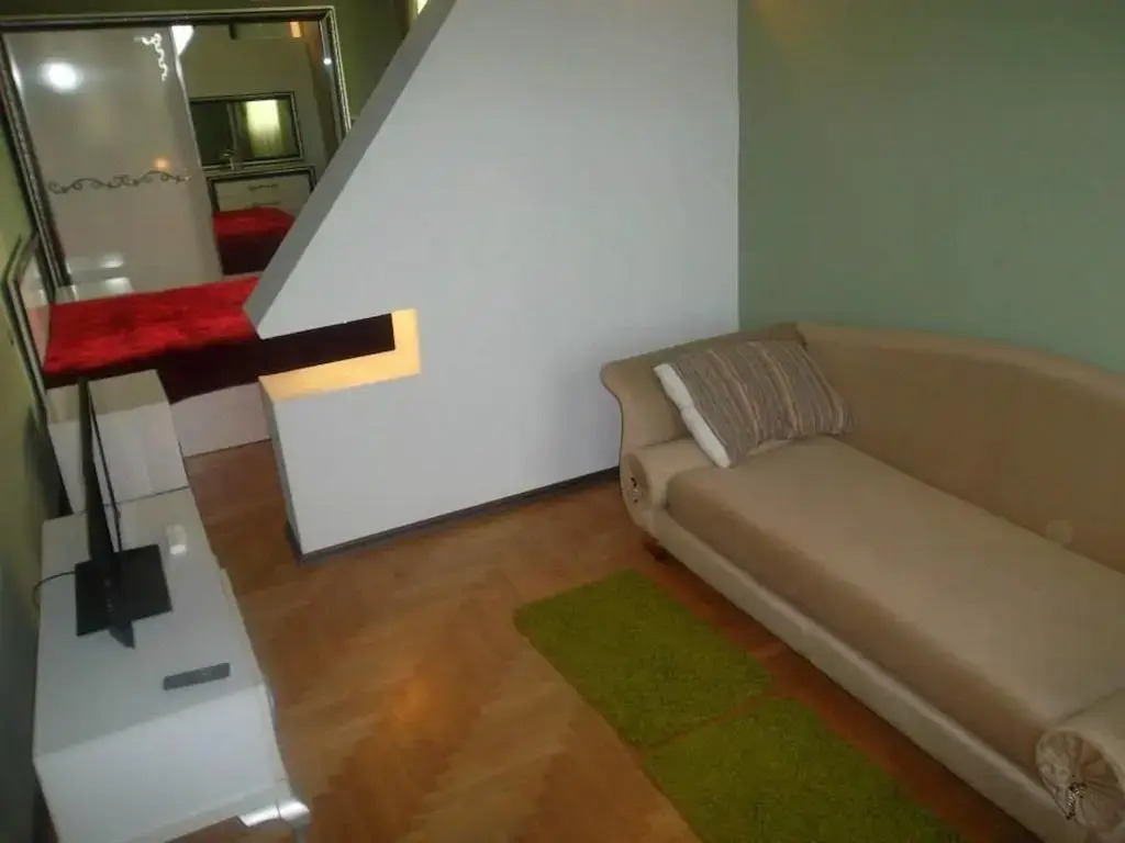 Raul Guest House