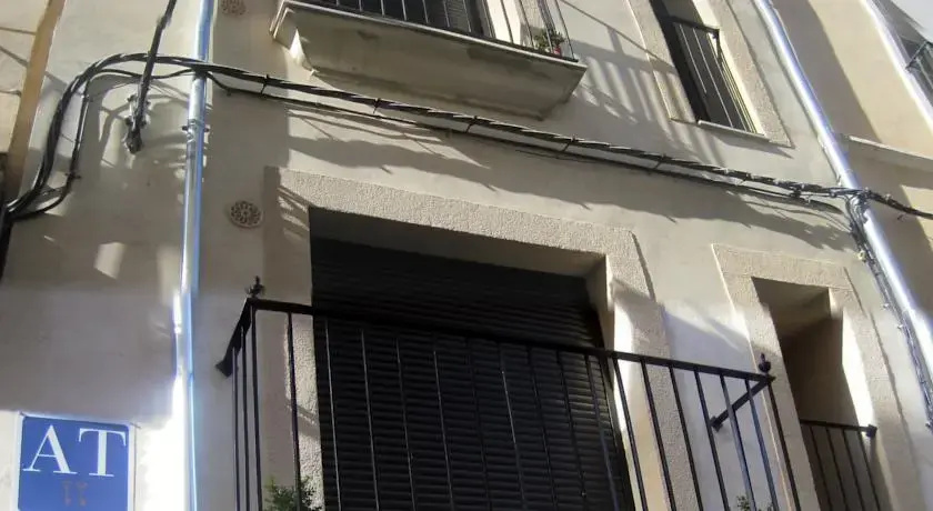 Imagen de Alojamiento Encanto - Apartamentos turísticos en Cáceres capital (3 de 11)