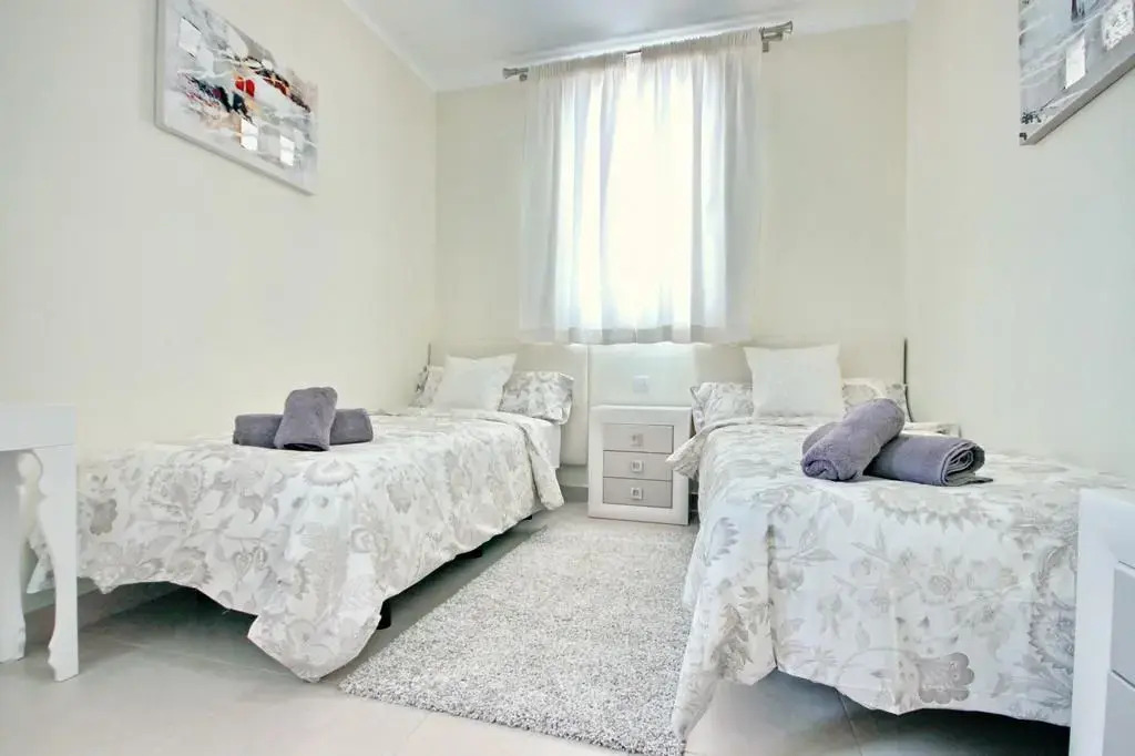 Villa Acacia