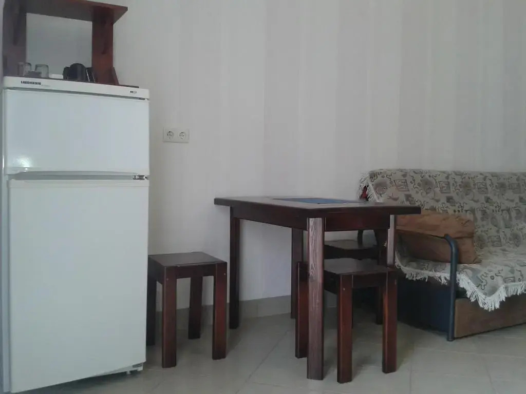 Uyut Guest House