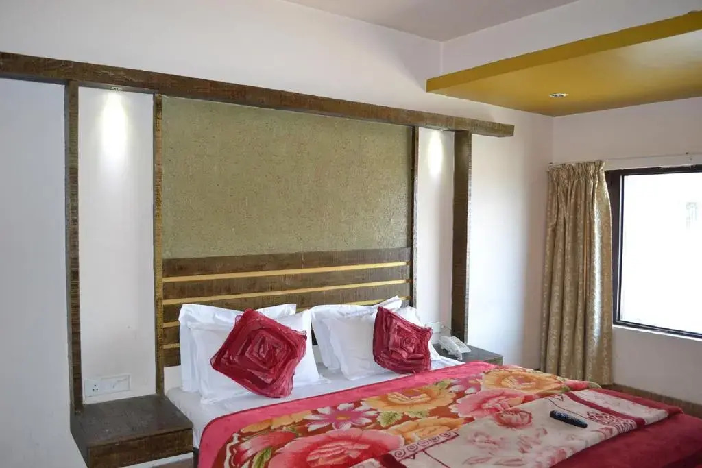 Grand Kashmir
