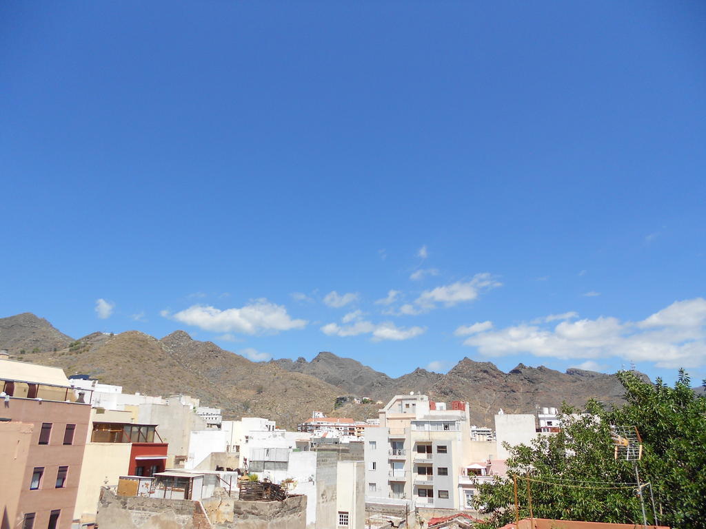Hostal Mova