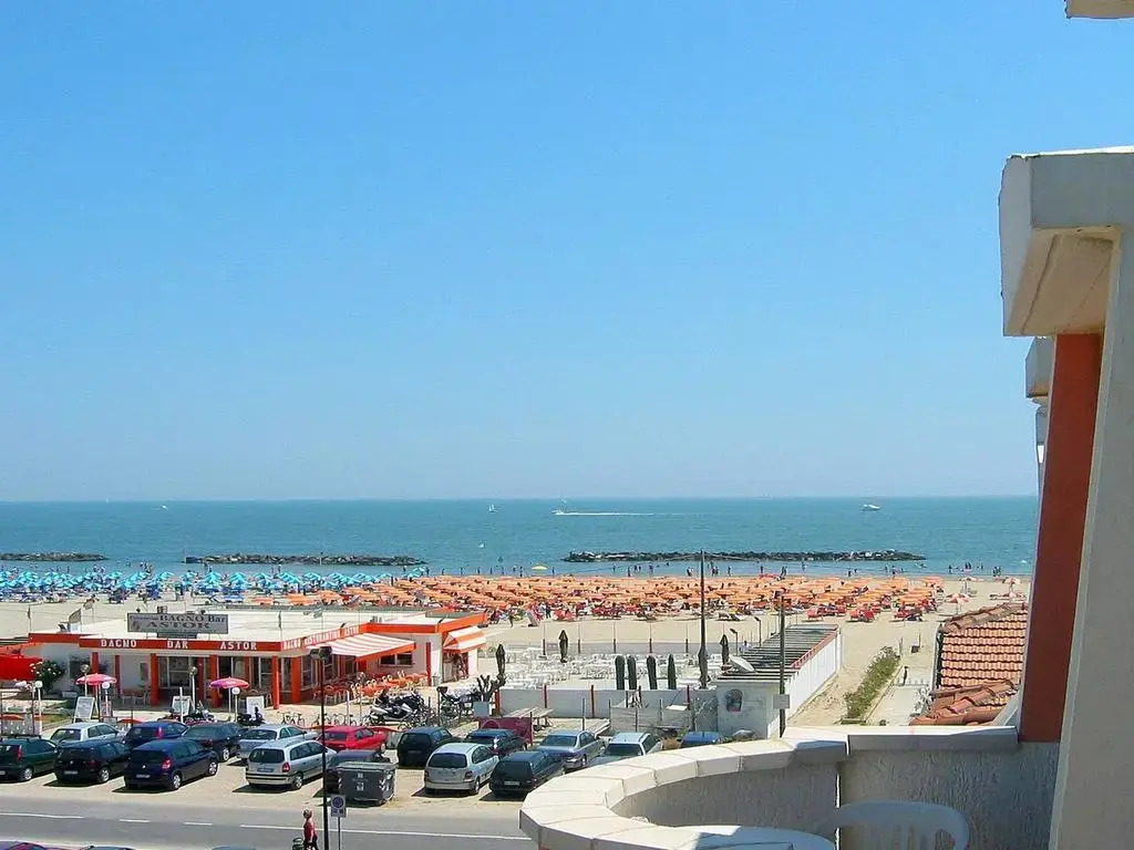 Luxurious Apartment in Lido Degli Estensi near Sea