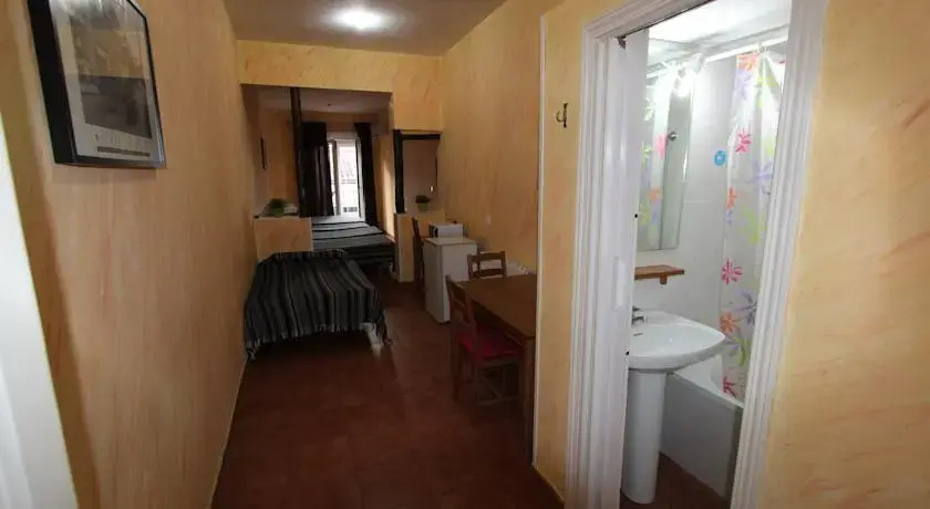 Imagen de Hostal Alaska (19 de 23)
