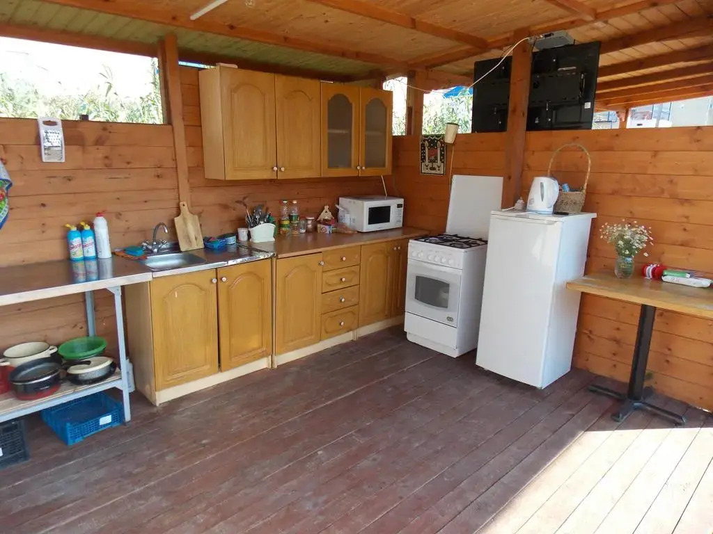 Khutorok Guest House