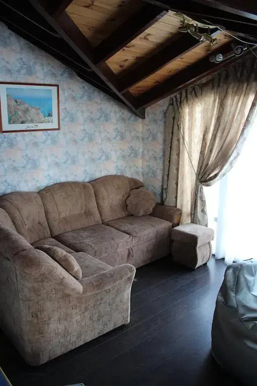 Mari - Anna Hotel Miskhor