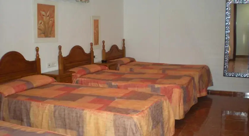 Imagen de Hostal La Hispanidad (12 de 17)