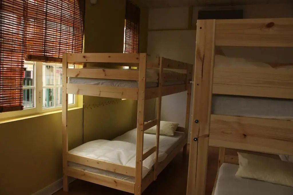 Le Penguin Hostel