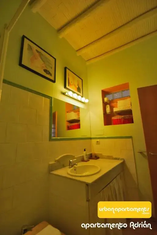 Imagen de Cáceres Urban Apartaments.Apartamento Adrián (9 de 9)