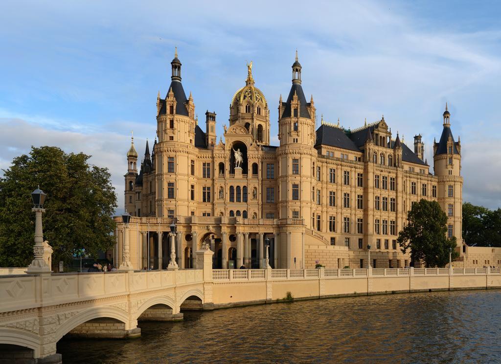 Hotel garni Pension Schwerin Unterkunft