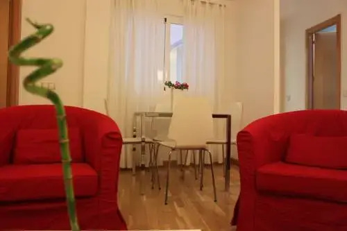 Apartamentos Debambú