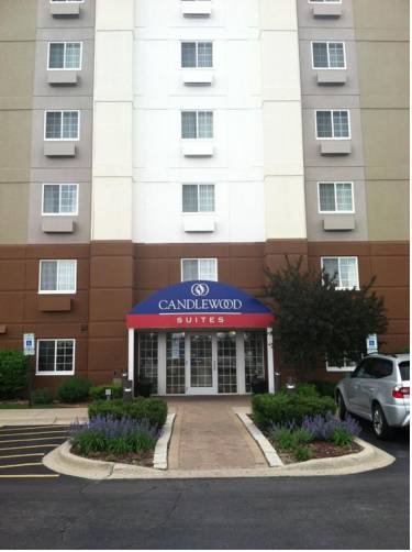 Candlewood Suites Chicago-O'Hare