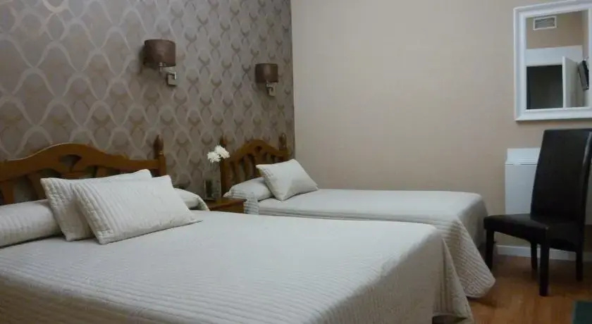 Imagen de Hostal Lauria (3 de 11)