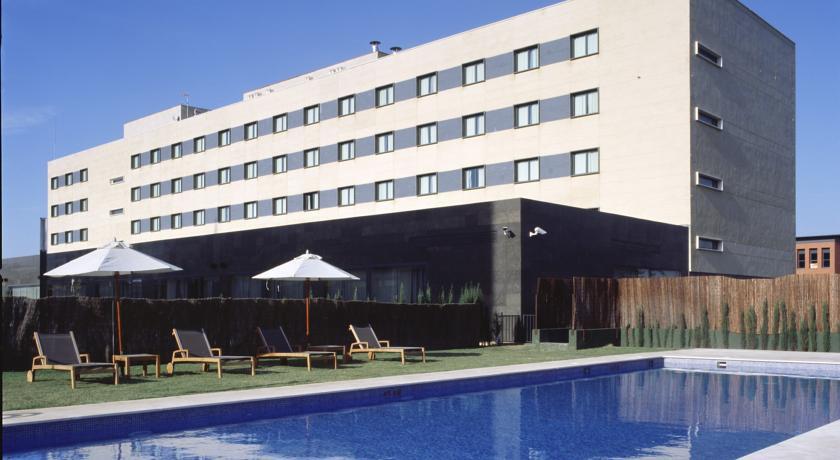 AC Hotel Sevilla Forum by Marriott