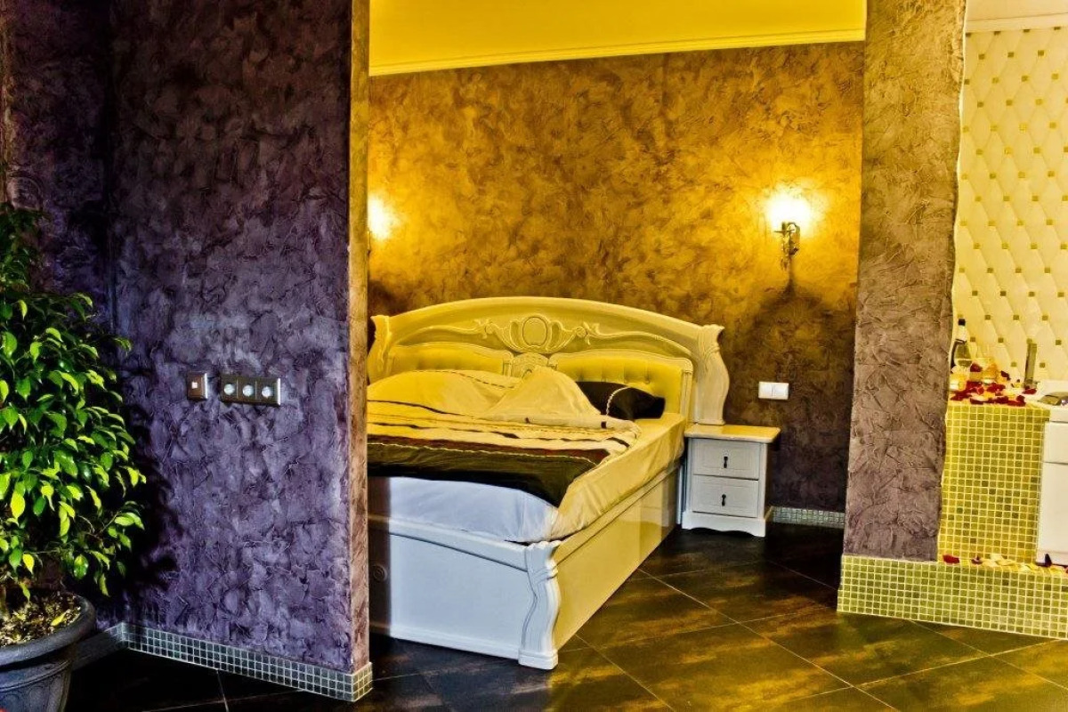 X O Hotel