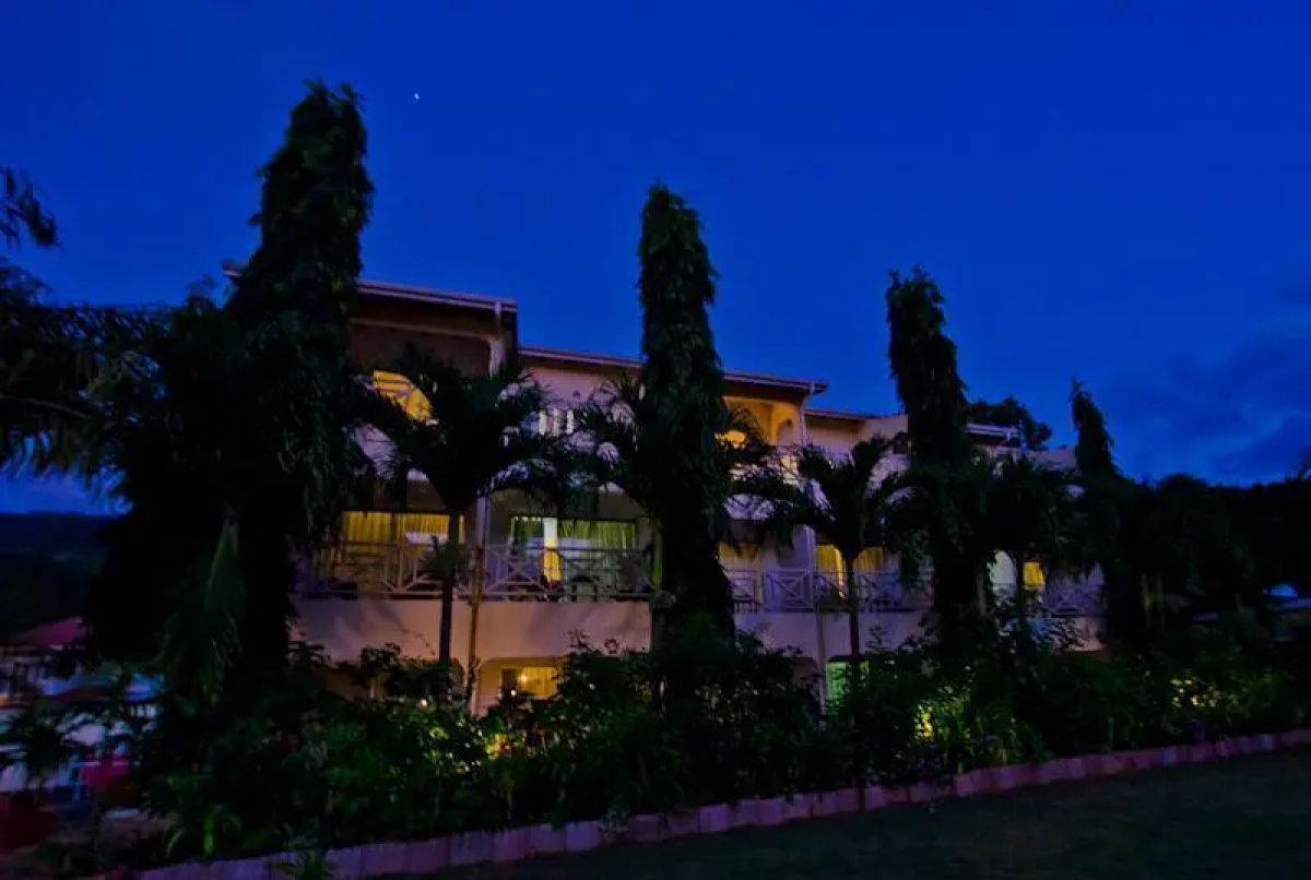 Coco D Or In Mahe Island Seychelles From 262 Photos Reviews Zenhotels Com