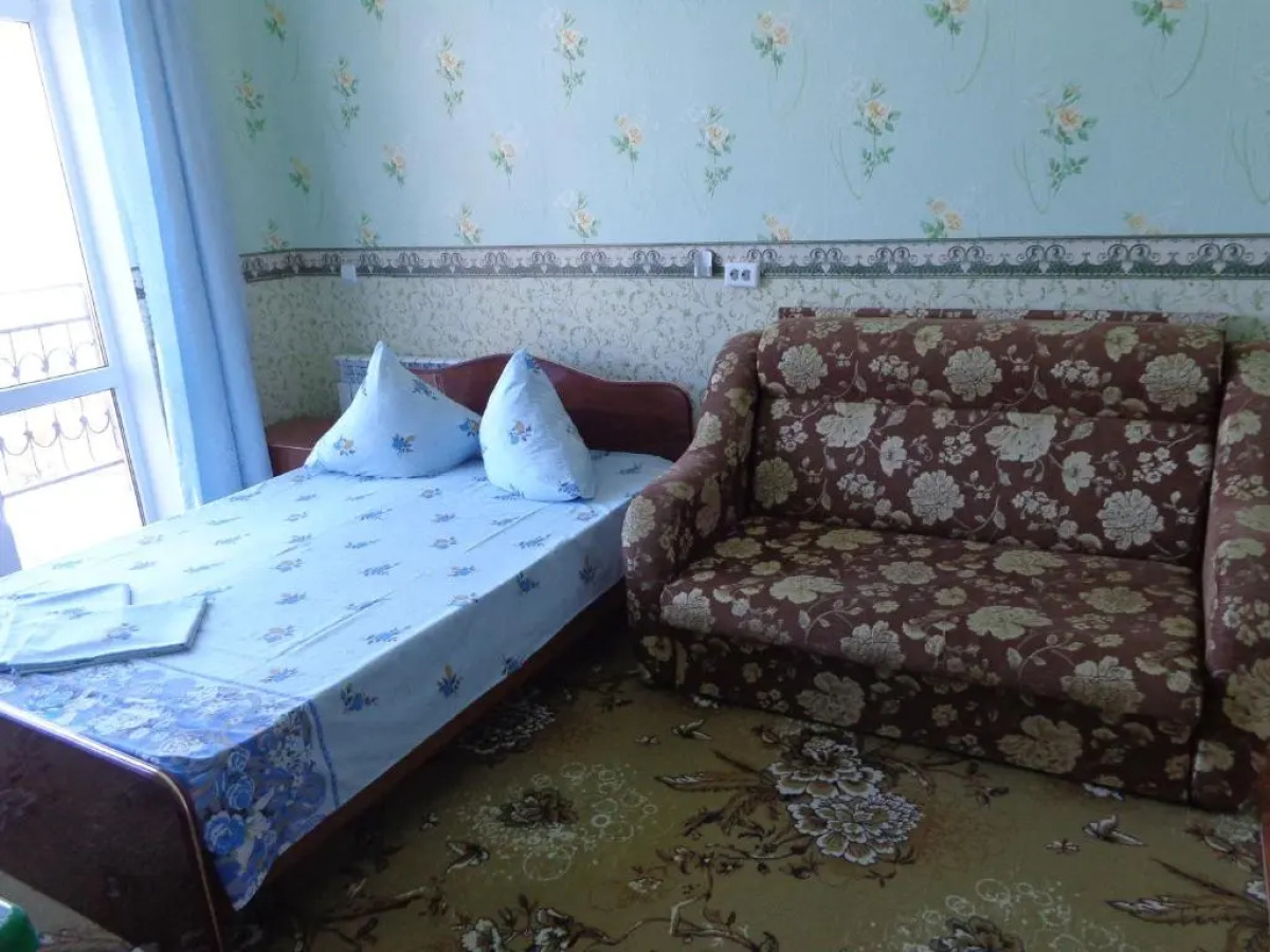 На Полевой