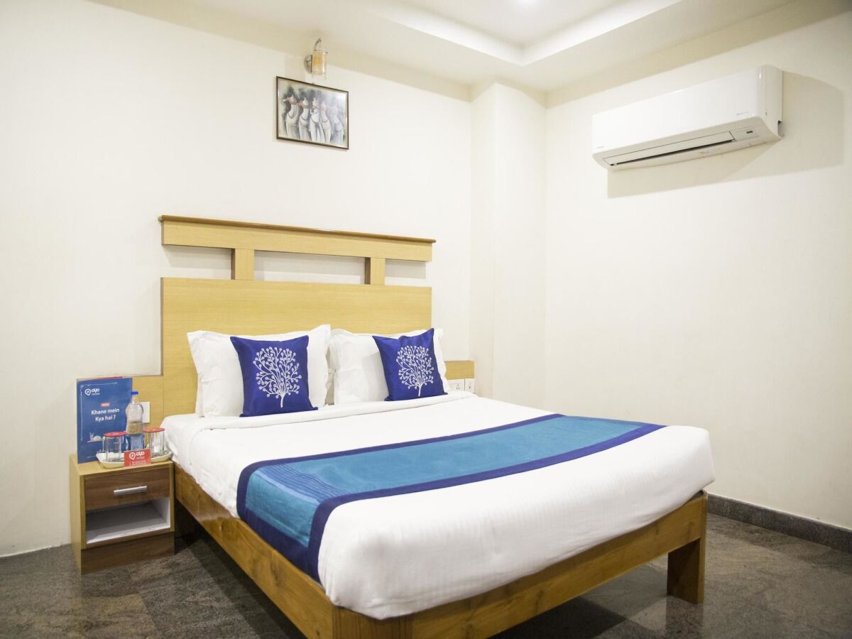 OYO Rooms Srinivasam Complex in Tirupati, India from 39, photos