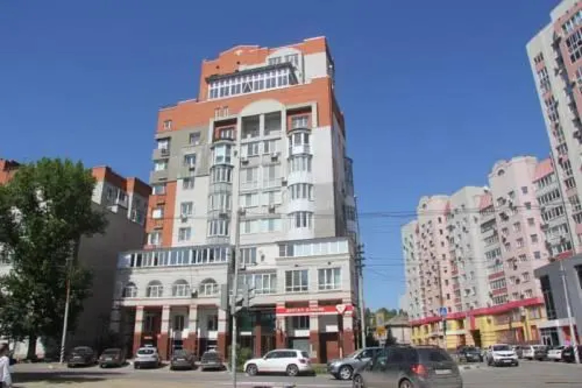 Огни Саратова на улице Московская 134/146