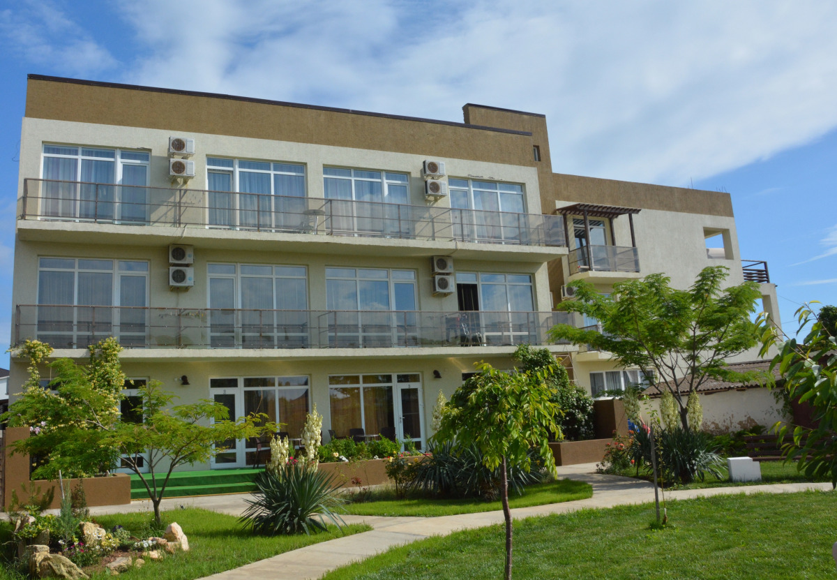 Guest House Leo