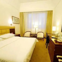 City Hotel Xian комната для гостей фото 4