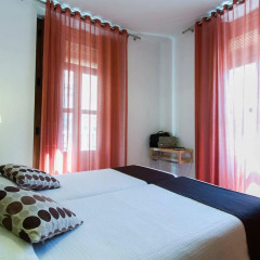 Отель Apartamentos Living Valencia Валенсия комната для гостей фото 5
