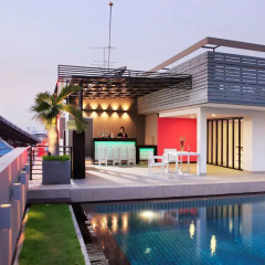 Bangkok Inter Place Hotel бассейн фото 3