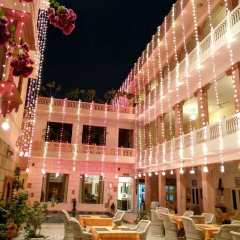 Suryaa Villa - A City Centre Hotel фото 8