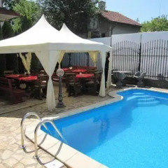 Villa Hotel Kiosev бассейн