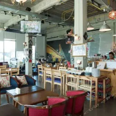 Milan Airport Hostel Бангкок гостиничный бар