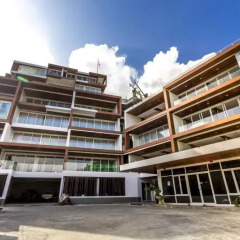 Отель Q Conzept Boutique Residence Таиланд, Карон-Бич - отзывы, цены и фото номеров - забронировать отель Q Conzept Boutique Residence онлайн парковка