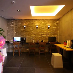 Отель Lemon Tree Hotel Jongno Южная Корея, Сеул - отзывы, цены и фото номеров - забронировать отель Lemon Tree Hotel Jongno онлайн интерьер отеля фото 2