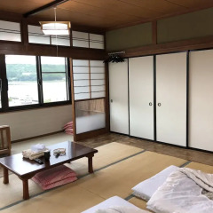 Отель Lake Side Inn Fujinami Яманакако комната для гостей фото 4