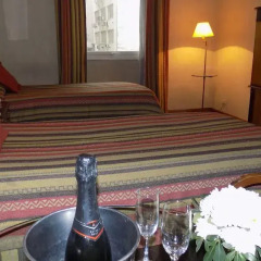 Отель Mayflower Suites развлечения