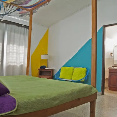 Отель La Hamaca Hostel Гондурас, Сан-Педро-Сула - отзывы, цены и фото номеров - забронировать отель La Hamaca Hostel онлайн комната для гостей фото 5