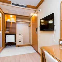 Отель Wall Street Inn Бангкок удобства в номере фото 2