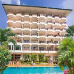 Апартаменты Emerald Palace Serviced Apartment Паттайя бассейн фото 3