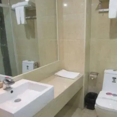 GreenTree Alliance Guangdong Guangzhou Huadu District Yunshan Avenue Sports Center Hotel ванная фото 2