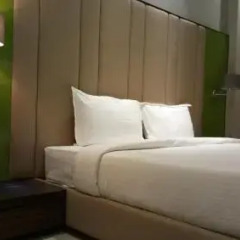 Hotel Kingsway сейф в номере